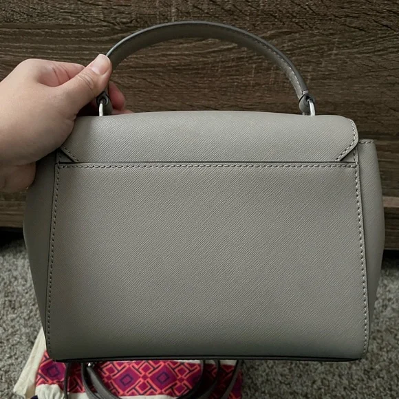 ❌SOLD❌Tory Burch Emerson Handbag/ Crossbody Bag - Picture 4 of 11